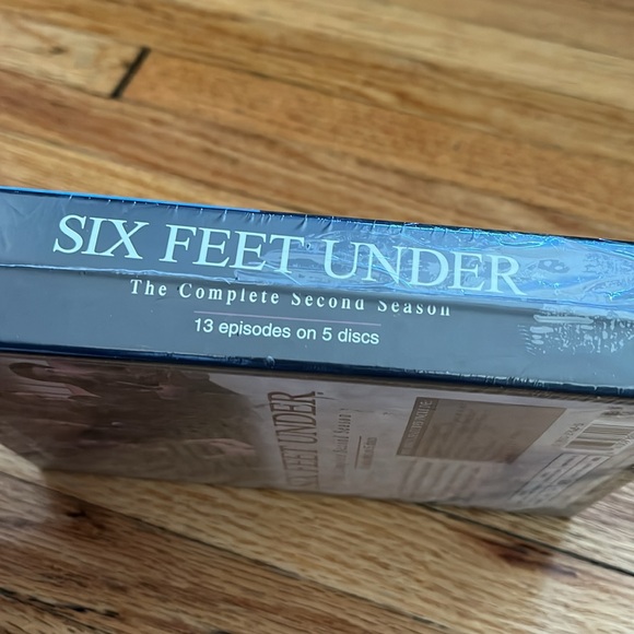 Six Feet Under The Complete Second Season / 5 Disc Boxset / 2004 / NEW - Picture 5 of 5